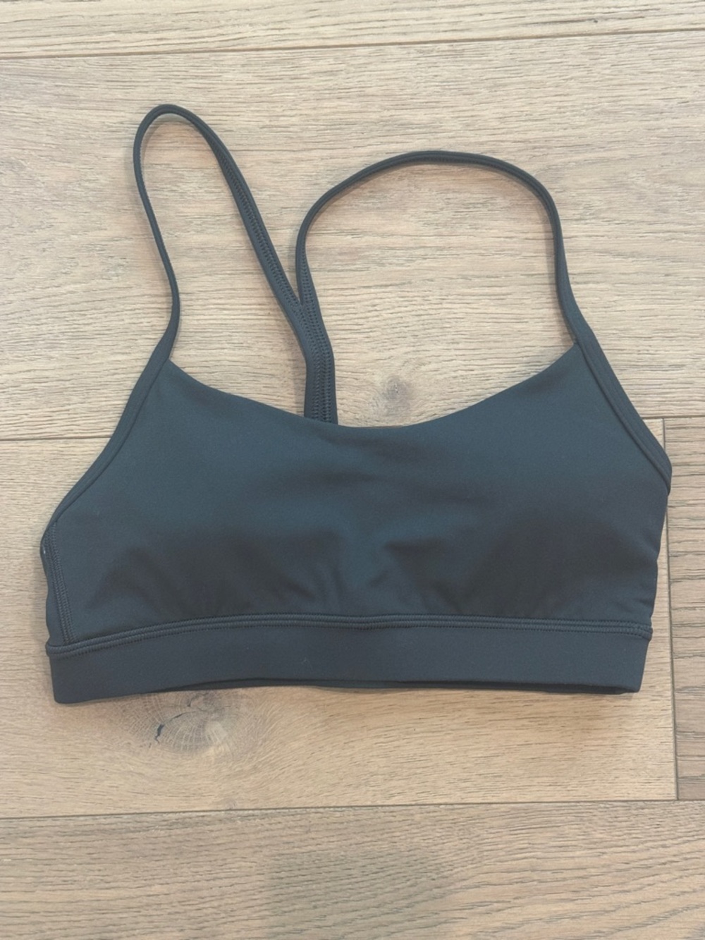 EUC Lululemon Flow Y Bra Nulu Light Support Grey Size 6